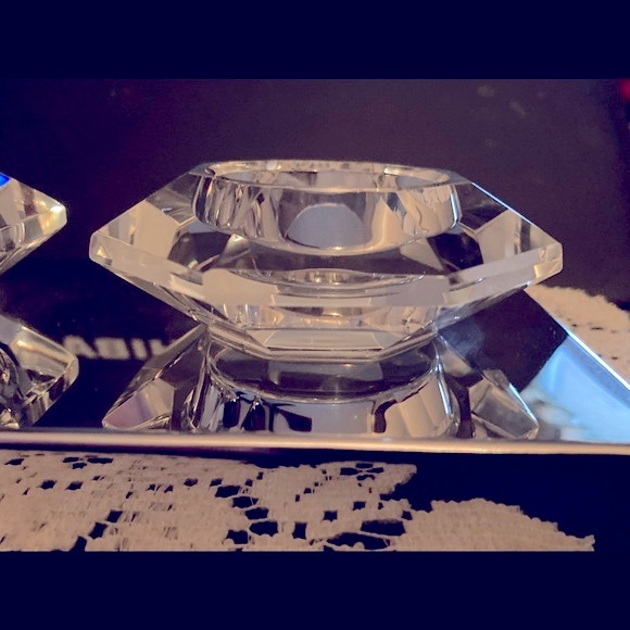 Widdop Co. UK Exclusive Hestia Mirrored Stainless Tea light Candle Holder - Picture 6 of 15